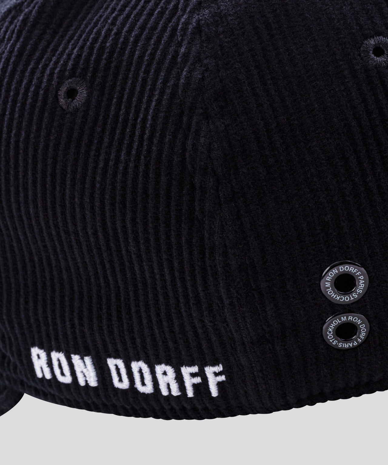 Corduroy Coach Cap "RON DORFF": Black