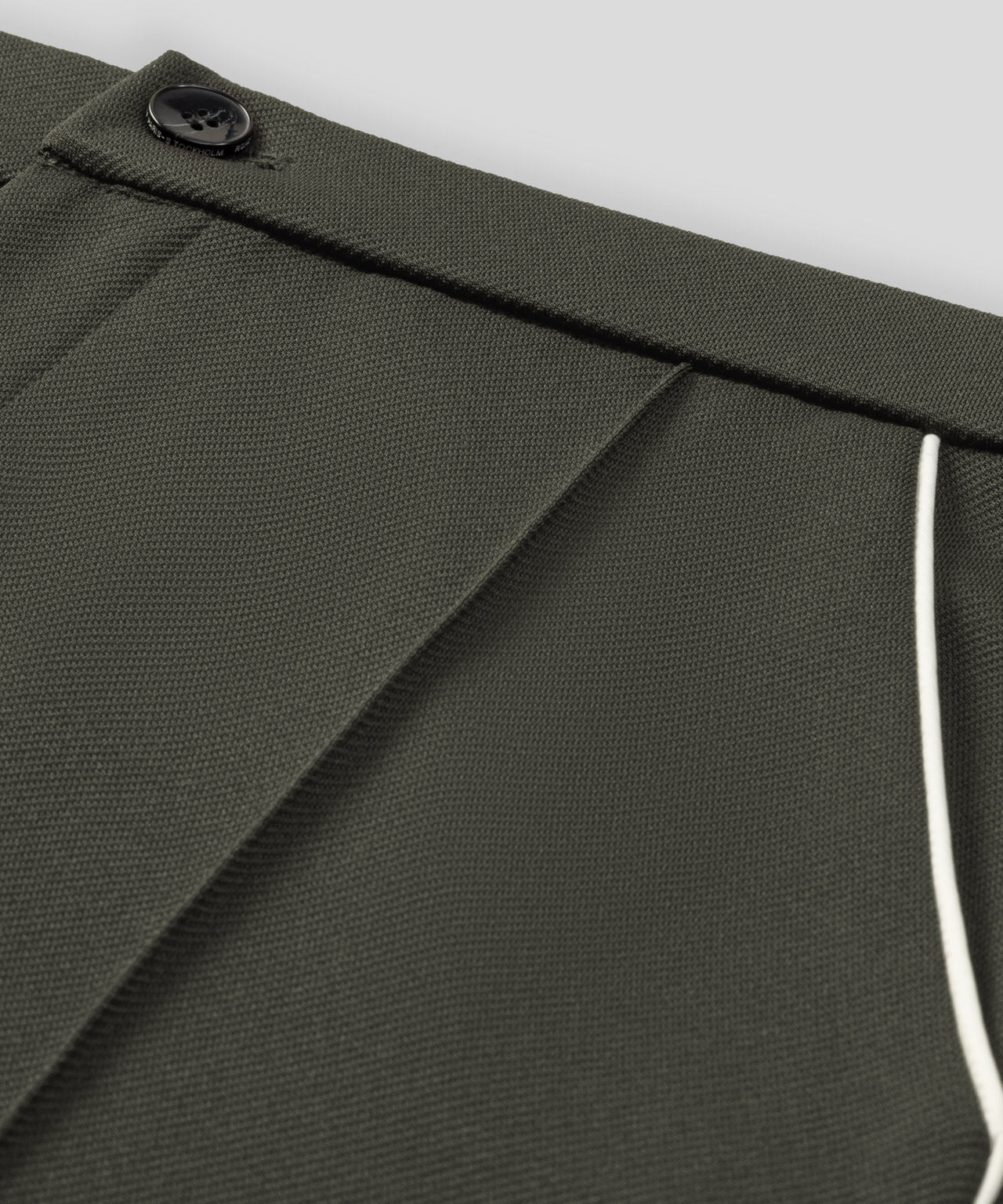 RD Tennis Shorts w. Piping: Dark Khaki