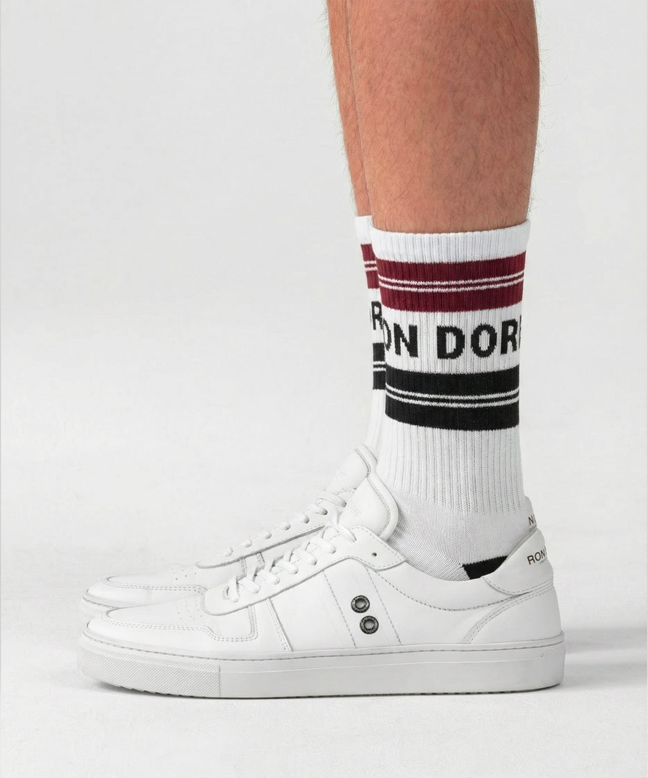 Sports Socks w. Cruise Stripes: Red