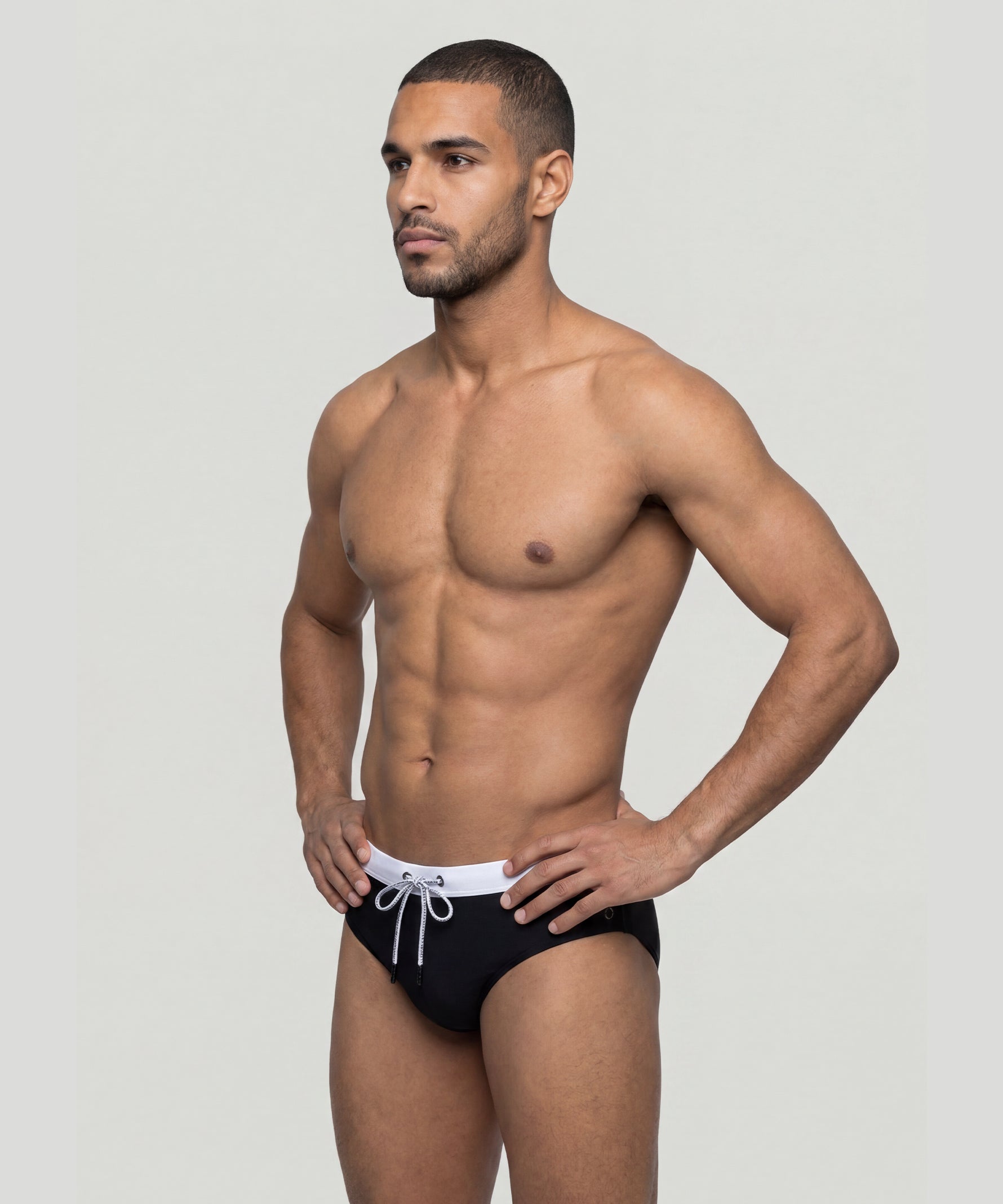 Swim Briefs w. Waistband: Black
