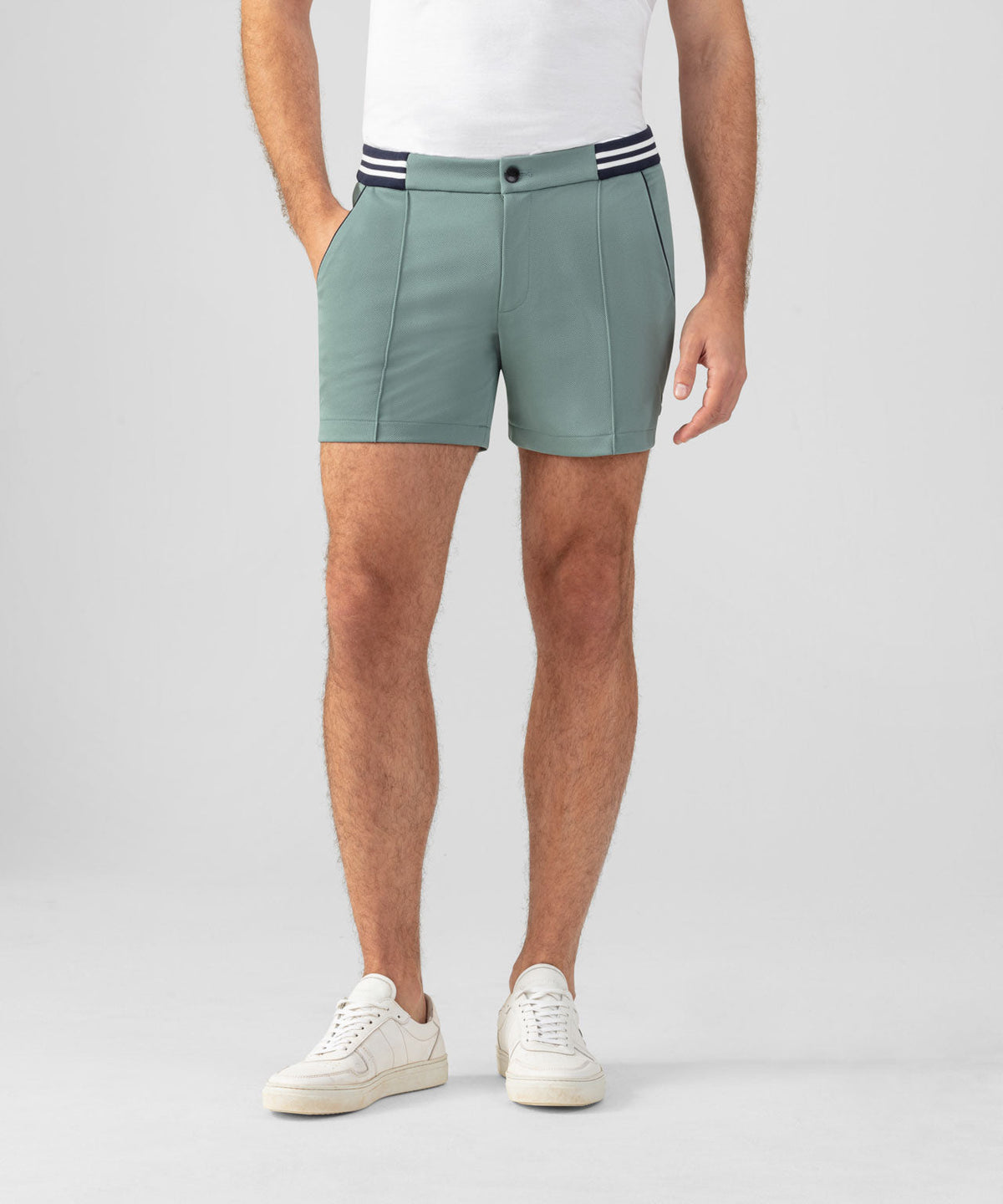 RD Tennis Shorts w. Striped Waist: Aquamarine