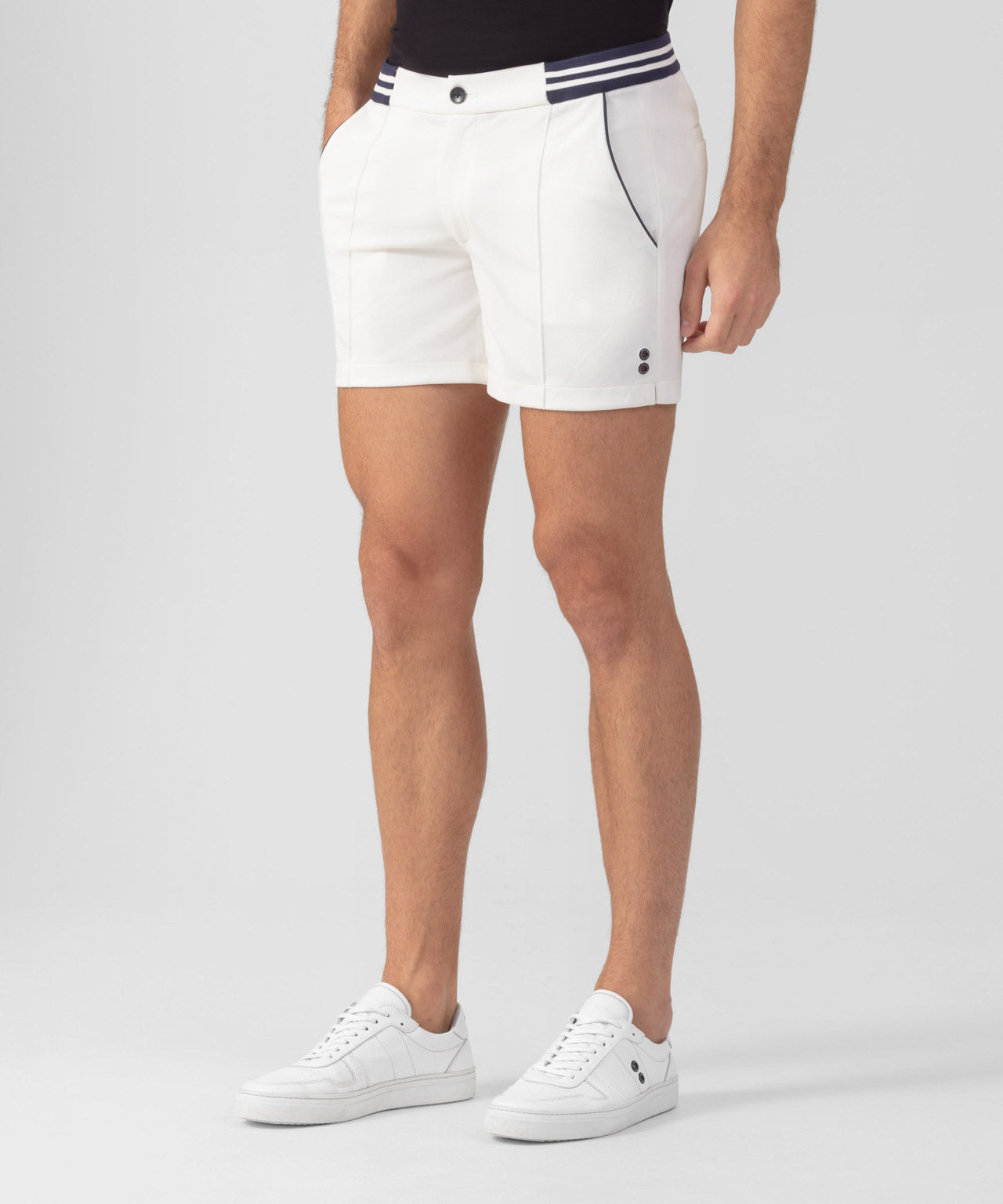 RD Tennis Shorts w. Striped Waist: Off White