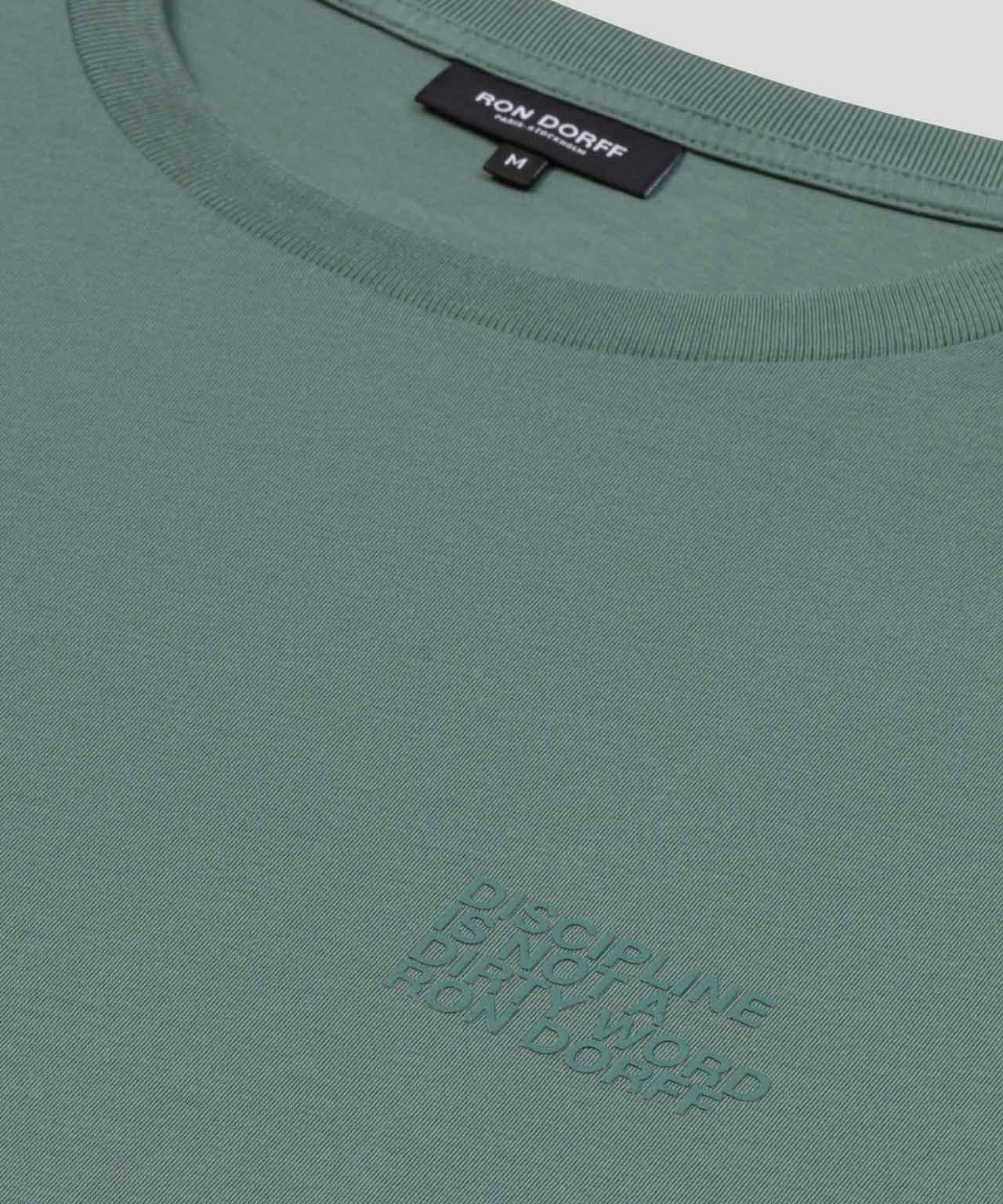 Organic Cotton T-Shirt "DISCIPLINE": Silver Pine