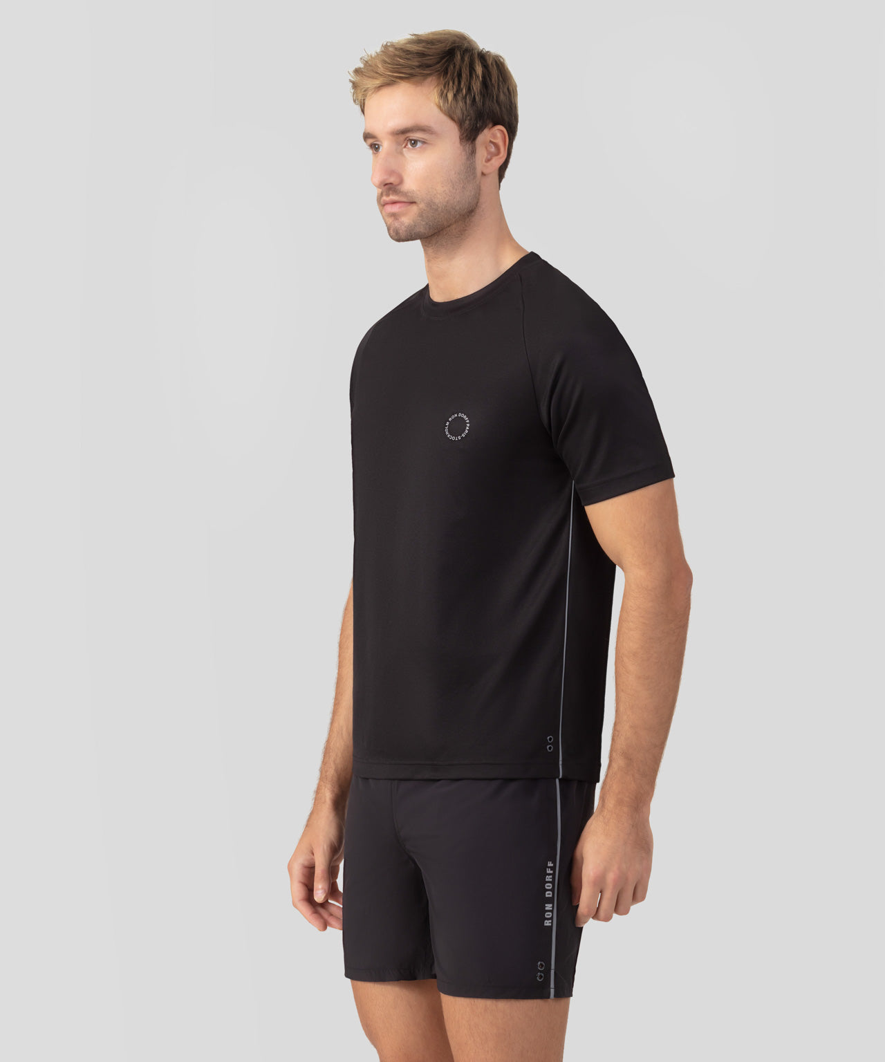 Sports T-Shirt w. Reflective Piping: Black