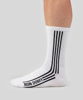 Sports Socks w. Vertical Lines: White
