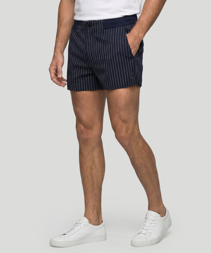 RD Tennis Shorts w. Pin Stripes: Navy/White
