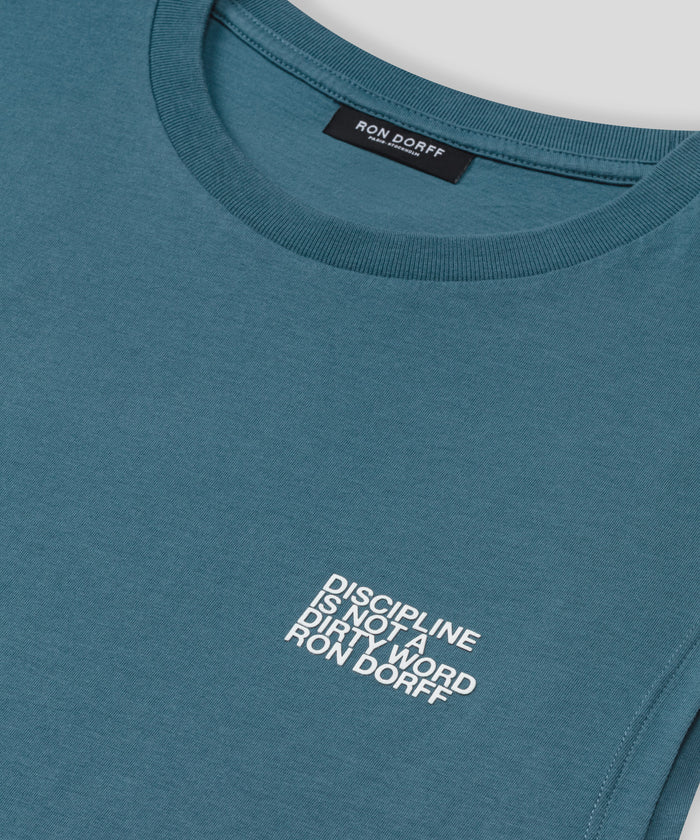 Organic Cotton Sleeveless T-Shirt "DISCIPLINE": Baltic Blue
