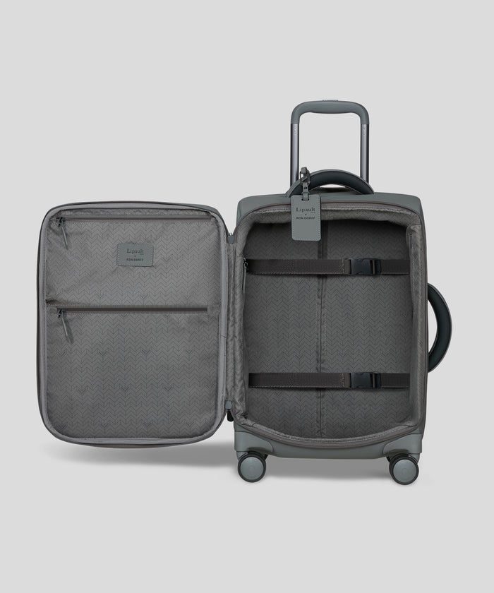 Marathon Flyer Carry-On: Army Green