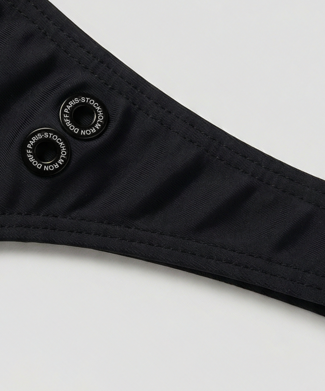 RD Thong Swimwear: Black