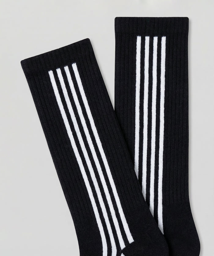 Sports Socks w. Vertical Lines: Navy