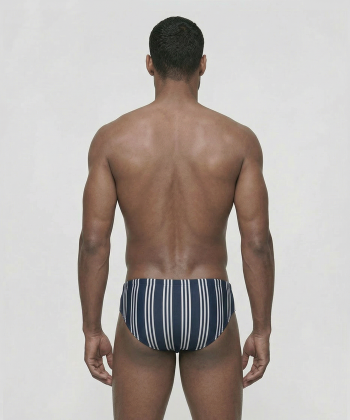 Swim Briefs w. Vertical Thin Stripes: Navy
